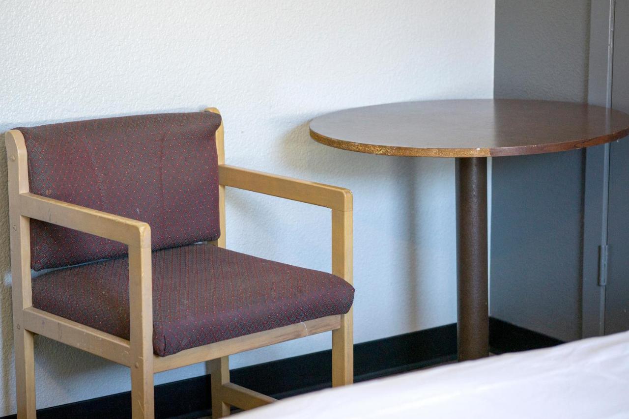 Hotel Comfort Stay By Oyo Texarkana East, Ar I-30 Экстерьер фото